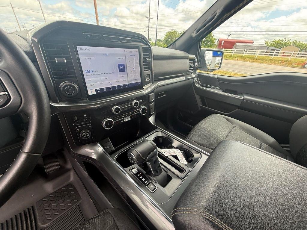 Ford F-150 XLT SuperCrew 4WD 2023