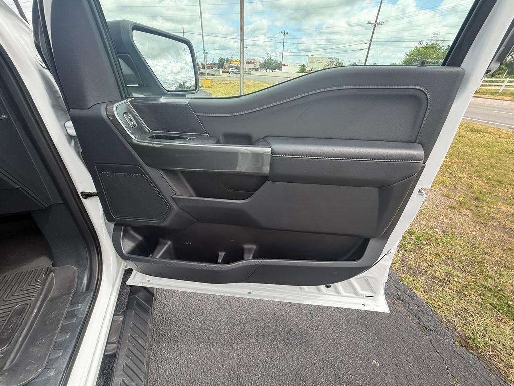 Ford F-150 XLT SuperCrew 4WD 2023