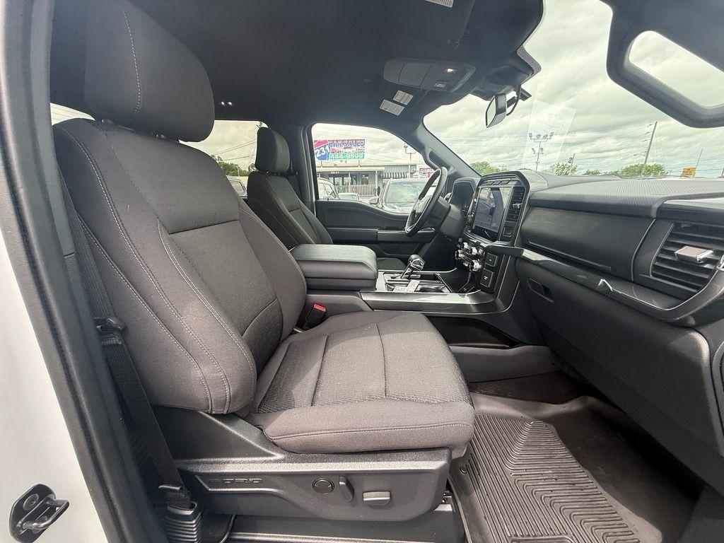 Ford F-150 XLT SuperCrew 4WD 2023