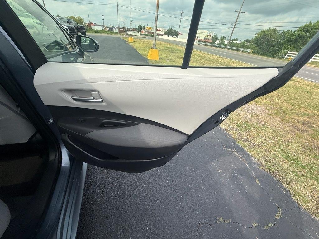 Toyota Corolla LE 2020