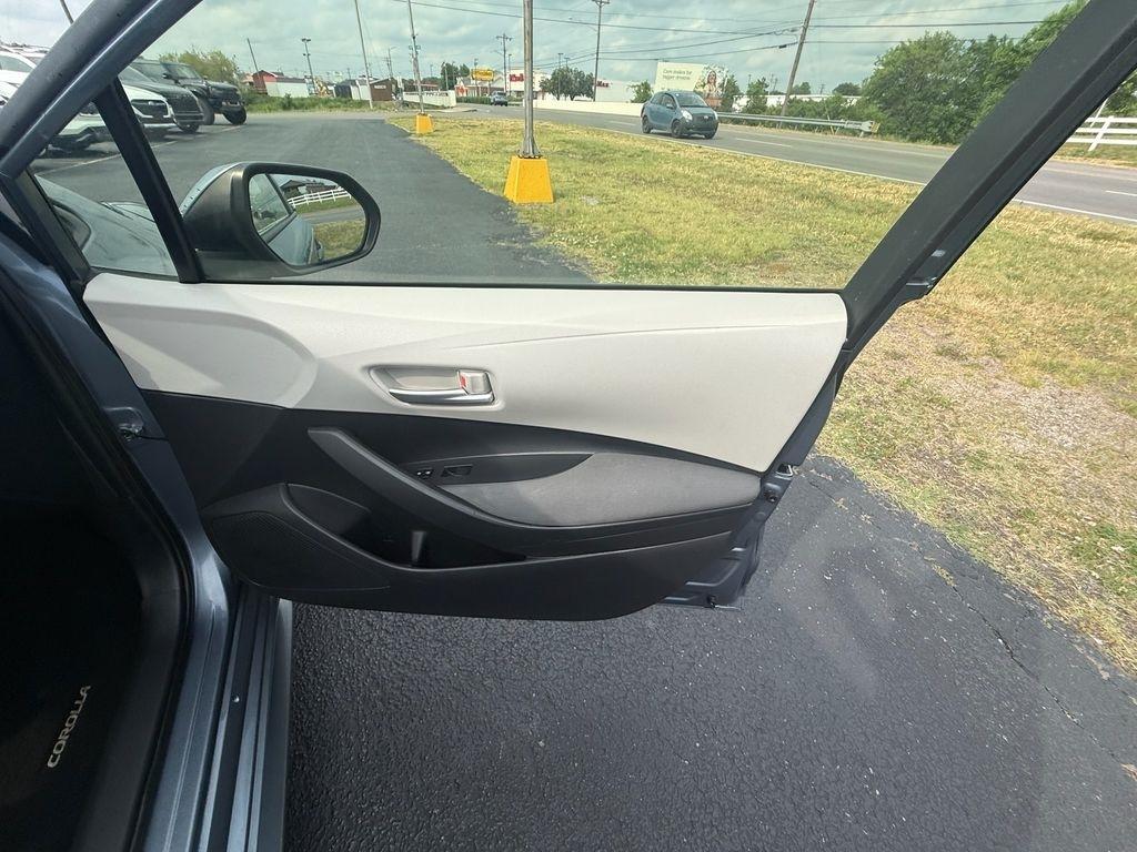 Toyota Corolla LE 2020