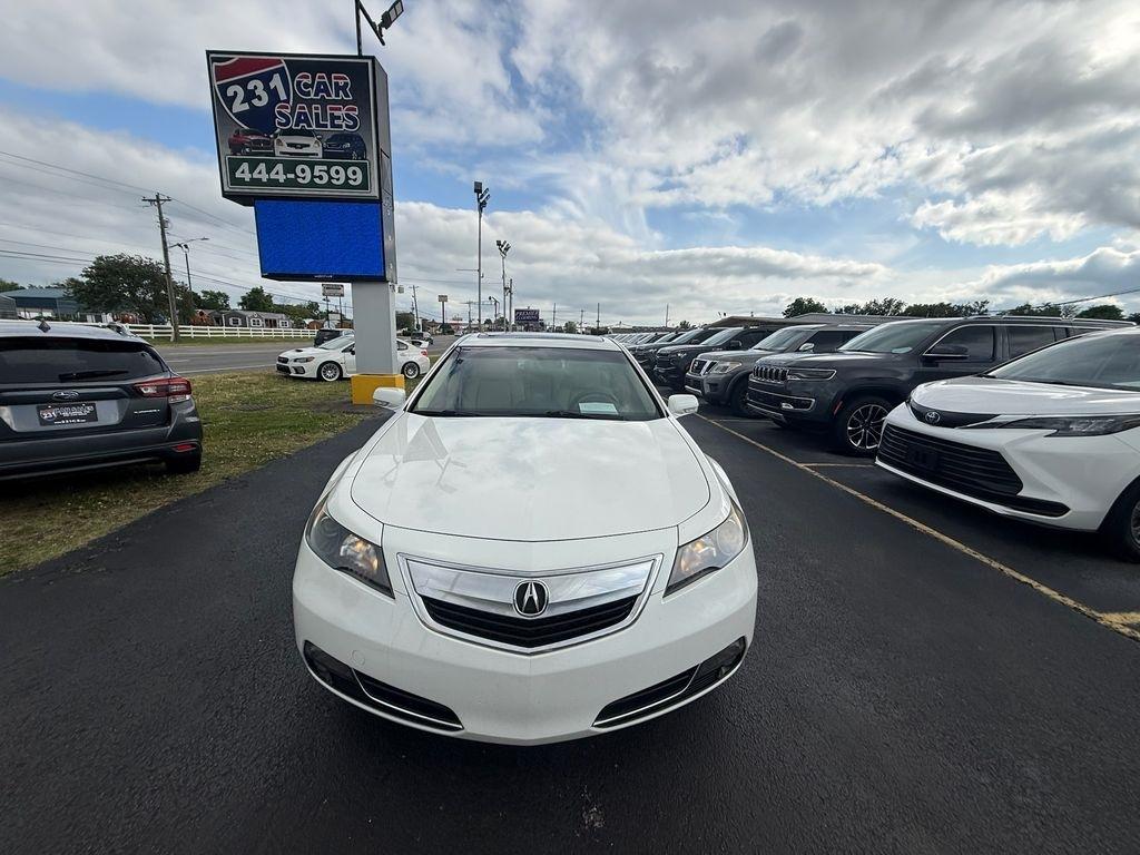 Acura TL 6-Speed AT with Tech Package and 18-In. WP 2012