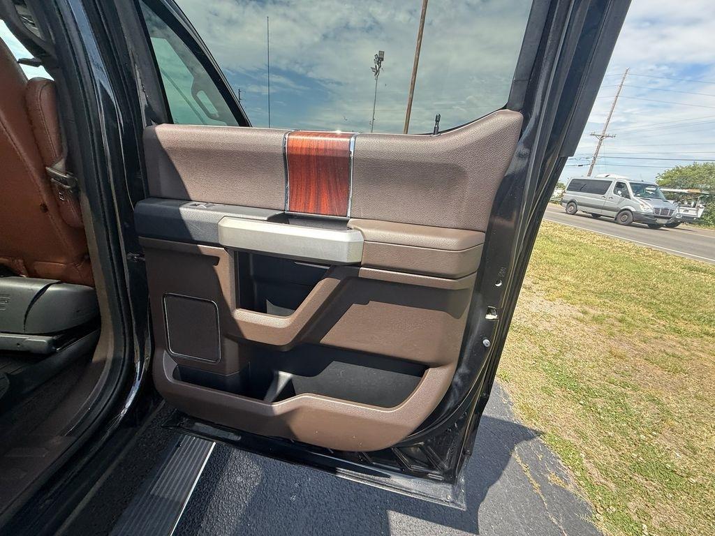 Ford F-150 King Ranch SuperCrew 4WD 2015