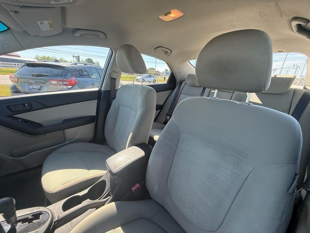 Kia Forte EX 2010