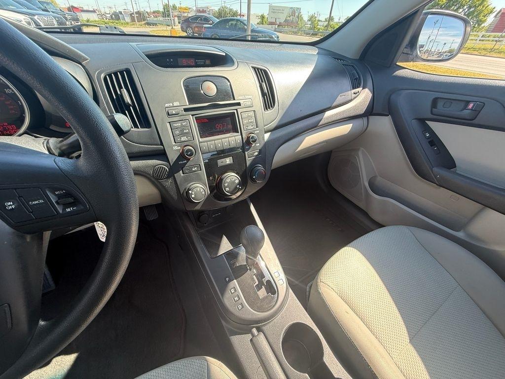 Kia Forte EX 2010