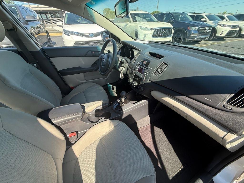 Kia Forte EX 2010