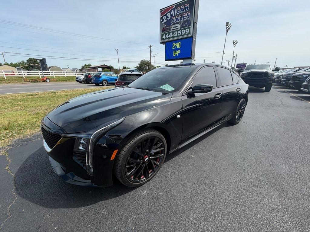 Cadillac CT5 Sport 2025