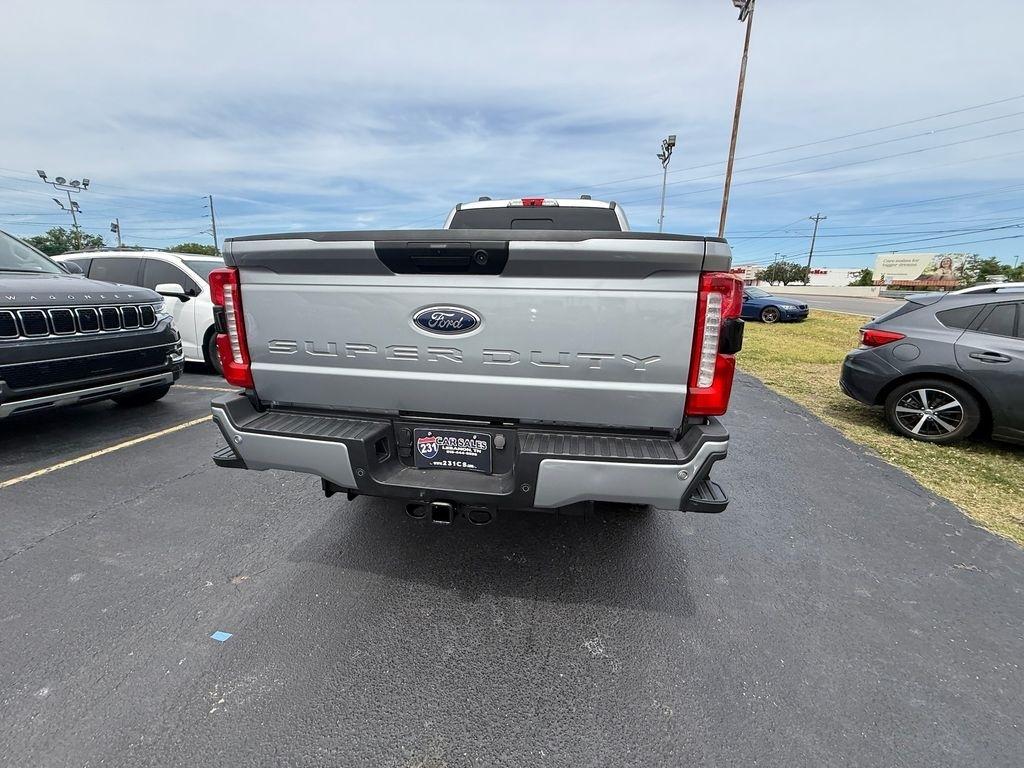 Ford F-250 SD XL Crew Cab 4WD 2024