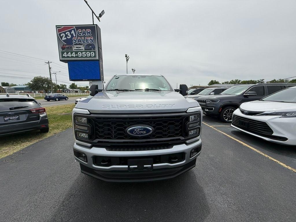 Ford F-250 SD XL Crew Cab 4WD 2024