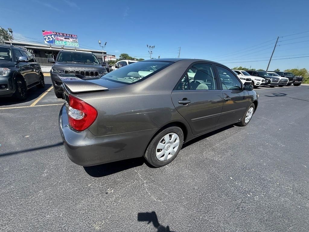 Toyota Camry Standard 2004