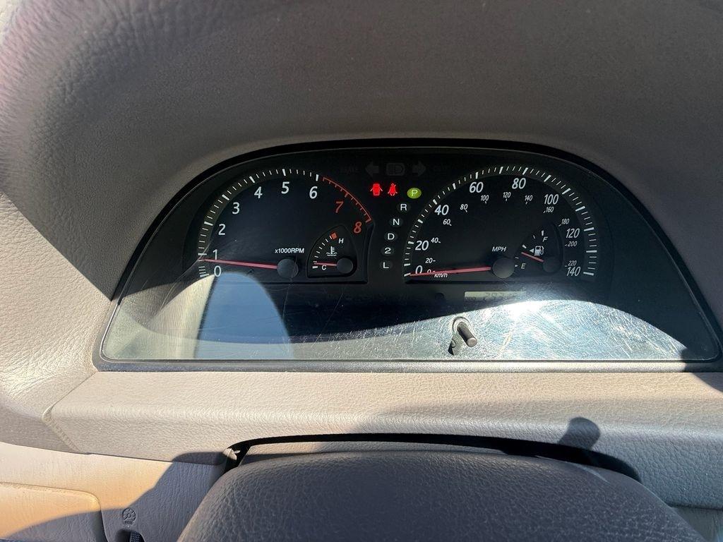 Toyota Camry Standard 2004
