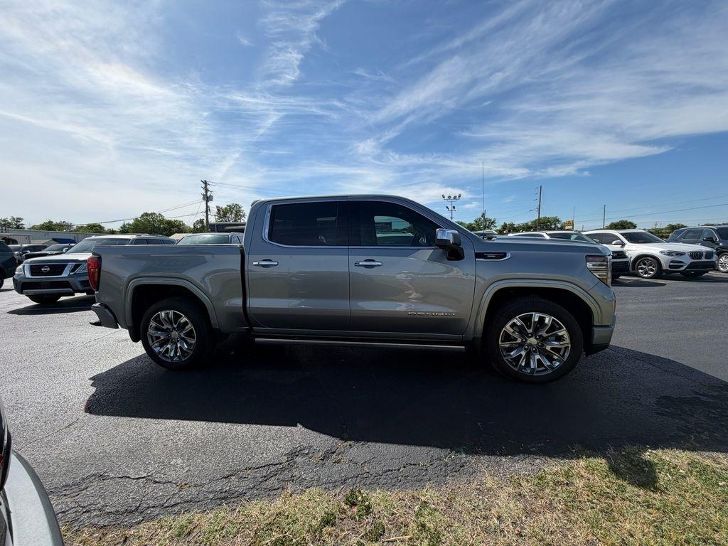 GMC Sierra 1500 Denali Crew Cab 4WD 2025
