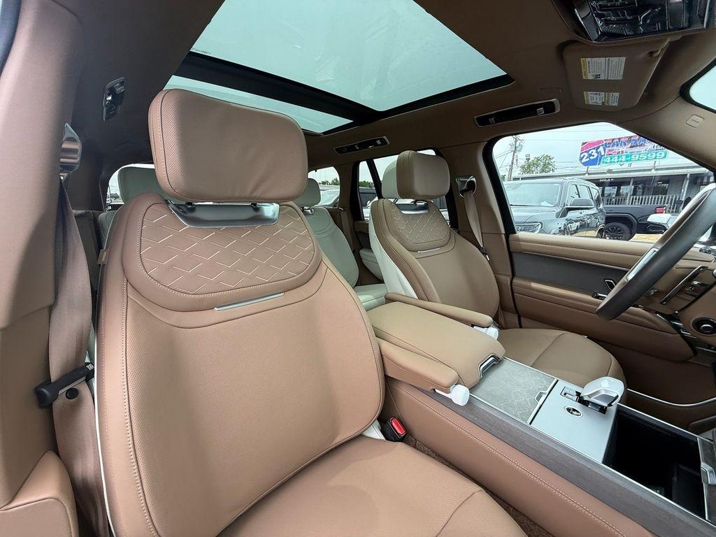 Land Rover Range Rover SV SWB 5 2026