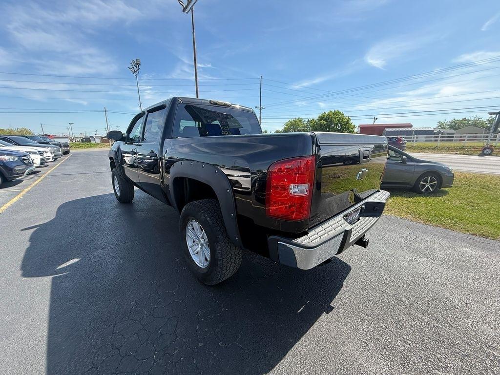 Chevrolet Silverado 1500 LT1 Crew Cab 2WD 2010