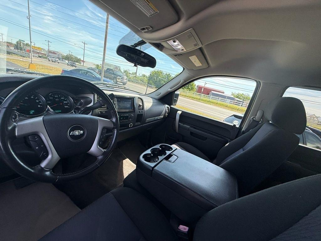 Chevrolet Silverado 1500 LT1 Crew Cab 2WD 2010