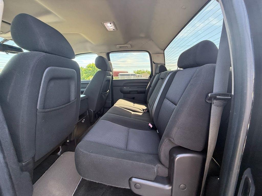 Chevrolet Silverado 1500 LT1 Crew Cab 2WD 2010