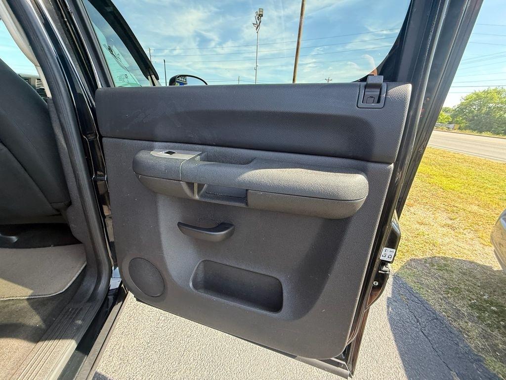 Chevrolet Silverado 1500 LT1 Crew Cab 2WD 2010