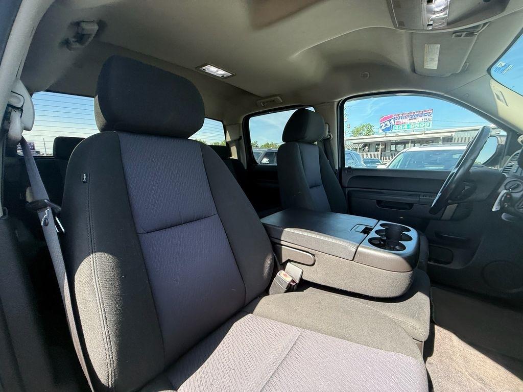 Chevrolet Silverado 1500 LT1 Crew Cab 2WD 2010