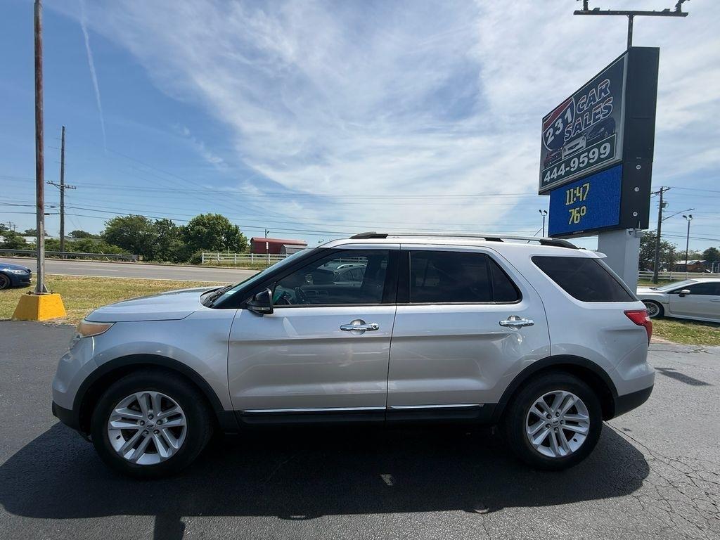 Ford Explorer XLT FWD 2012
