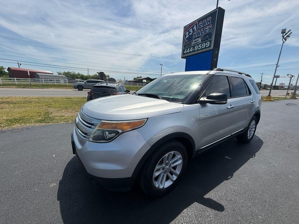 Ford Explorer XLT FWD 2012