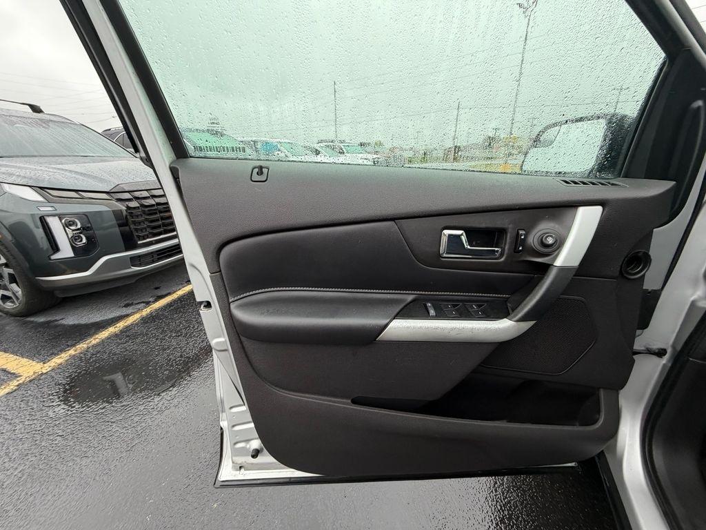 Ford Edge SE FWD 2013