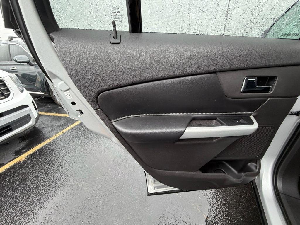 Ford Edge SE FWD 2013