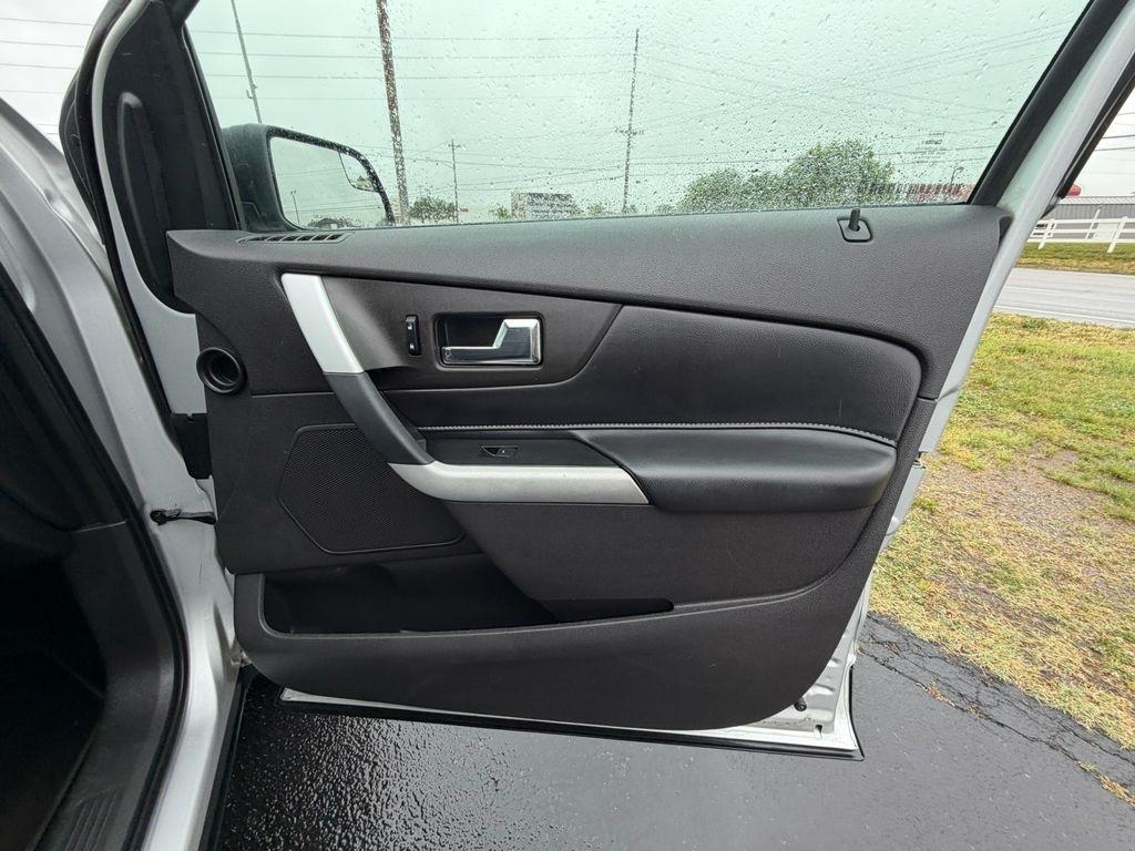Ford Edge SE FWD 2013