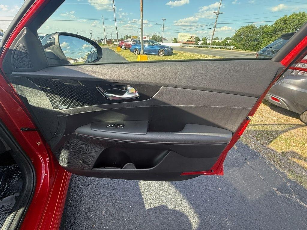 Kia Forte GT 7A 2024