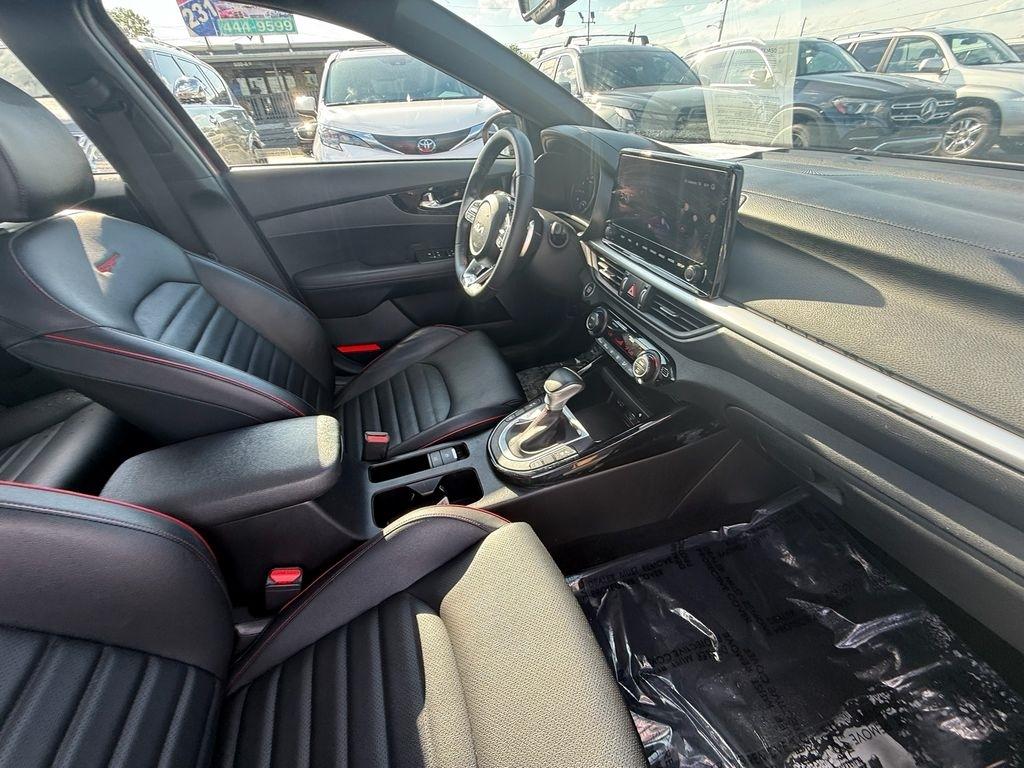 Kia Forte GT 7A 2024