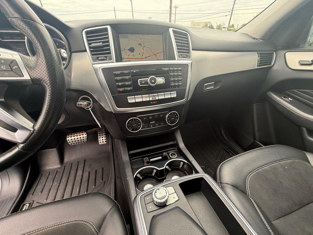 Mercedes-Benz M-Class ML350 4MATIC 2013