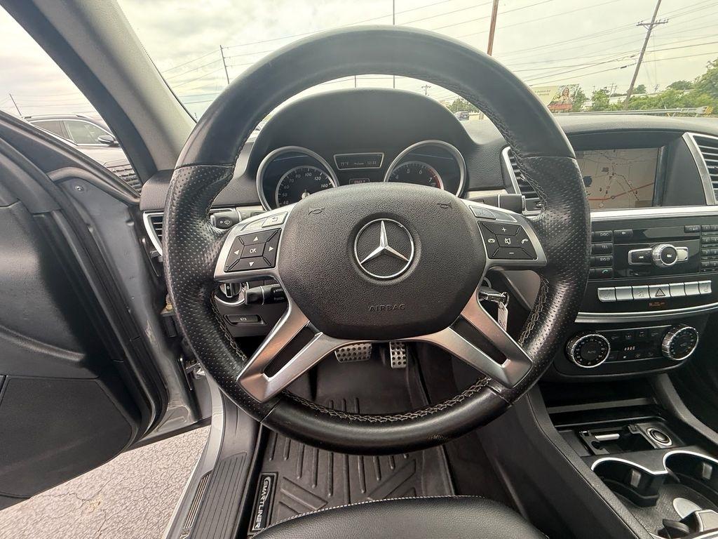 Mercedes-Benz M-Class ML350 4MATIC 2013