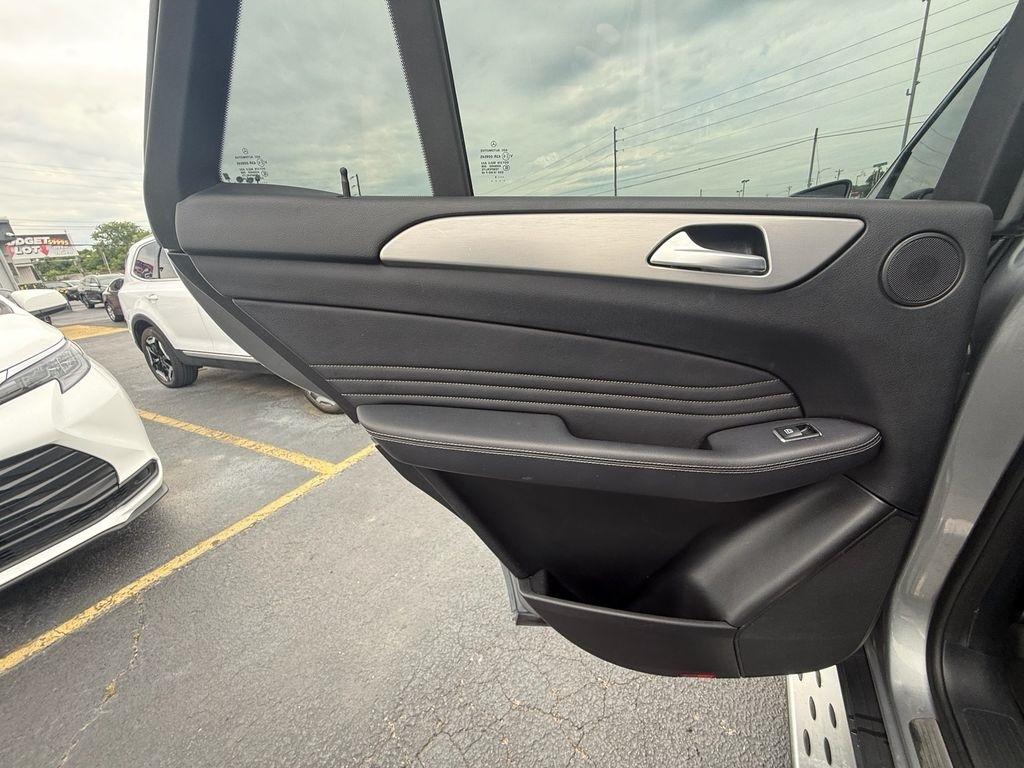 Mercedes-Benz M-Class ML350 4MATIC 2013