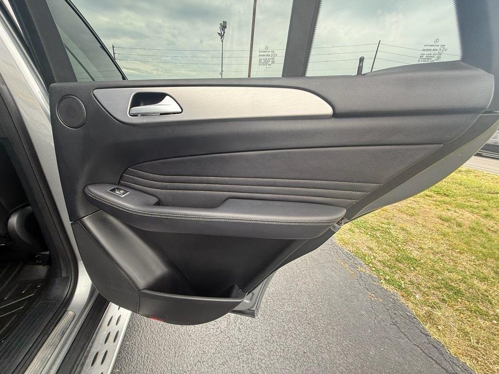 Mercedes-Benz M-Class ML350 4MATIC 2013
