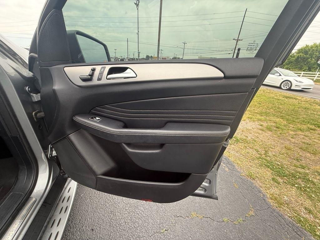 Mercedes-Benz M-Class ML350 4MATIC 2013
