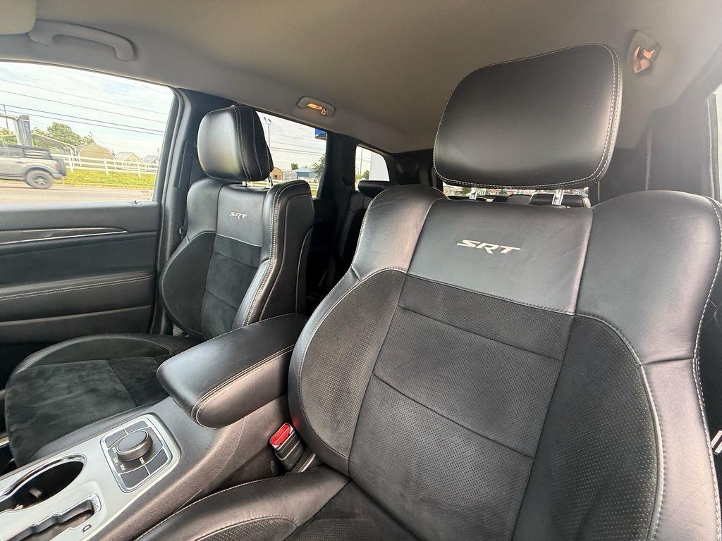 Jeep Grand Cherokee SRT8 4WD 2013
