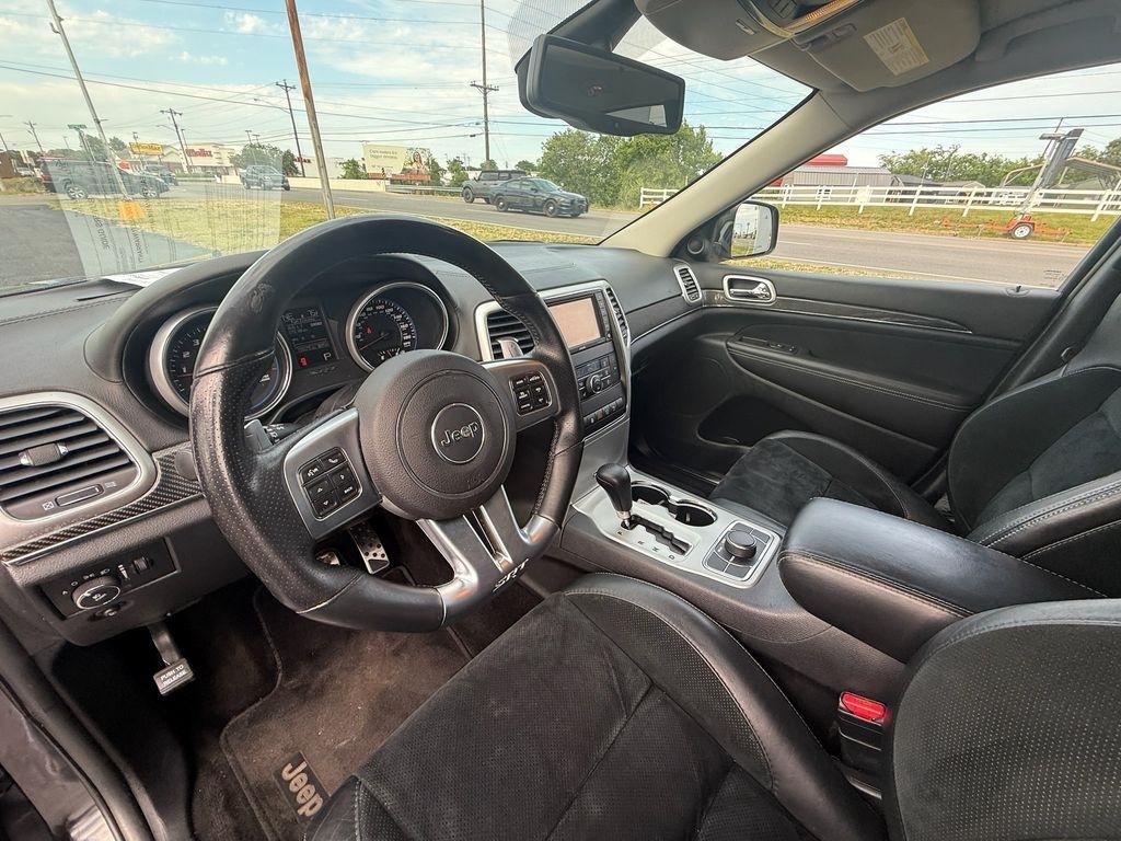 Jeep Grand Cherokee SRT8 4WD 2013