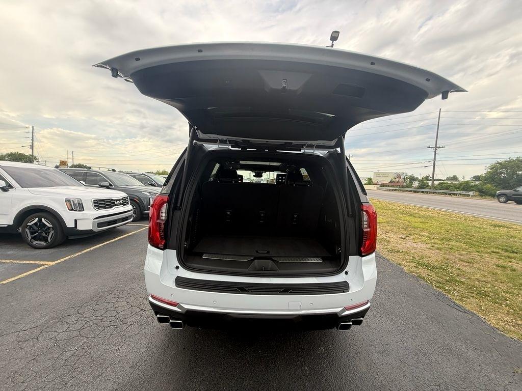 GMC Yukon Denali 4WD 2026