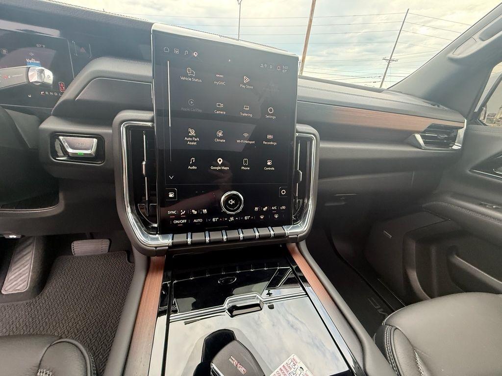 GMC Yukon Denali 4WD 2026