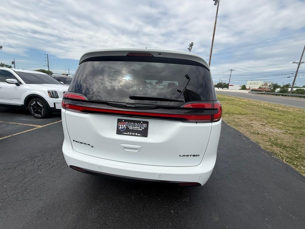 Chrysler Pacifica Limited 2025