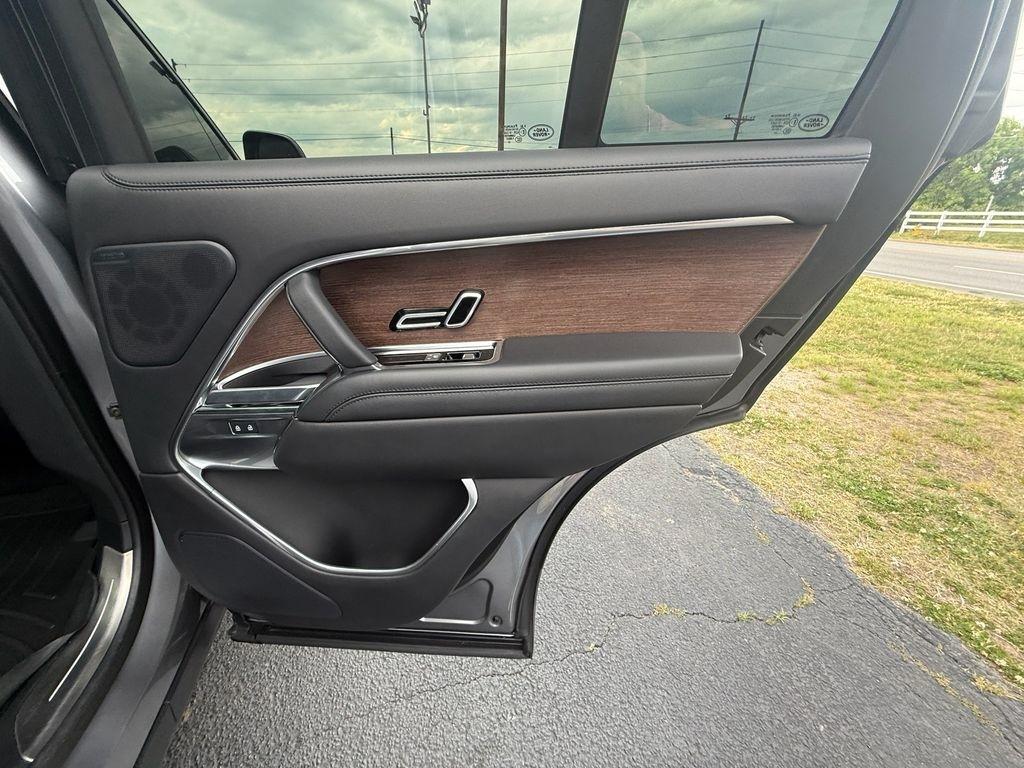 Land Rover Range Rover  2025
