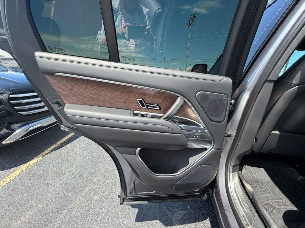 Land Rover Range Rover  2025