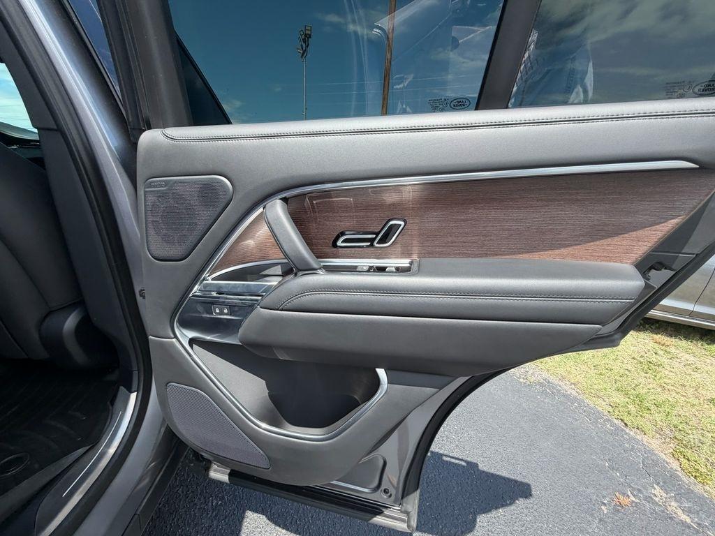 Land Rover Range Rover  2025