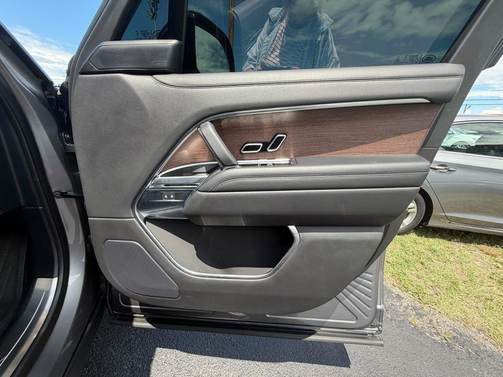 Land Rover Range Rover  2025