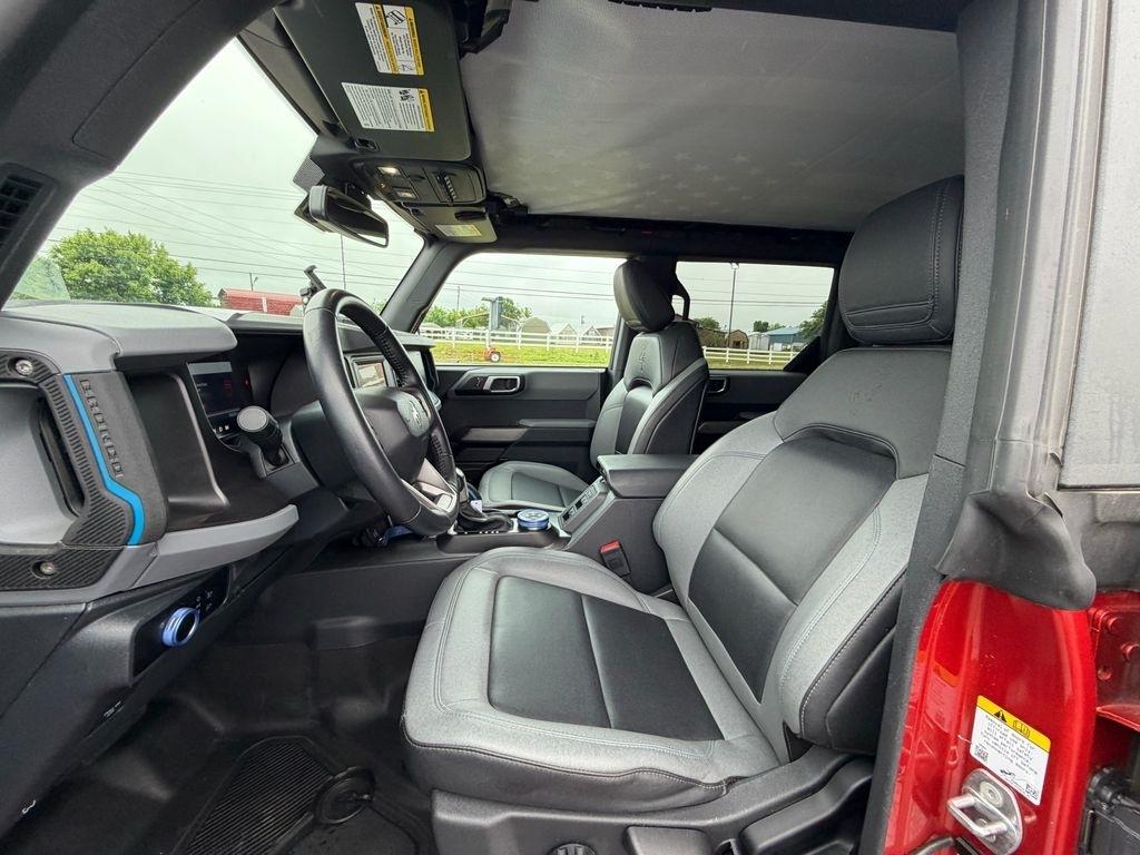 Ford Bronco Black Diamond 4-Door w/Advanced 2023