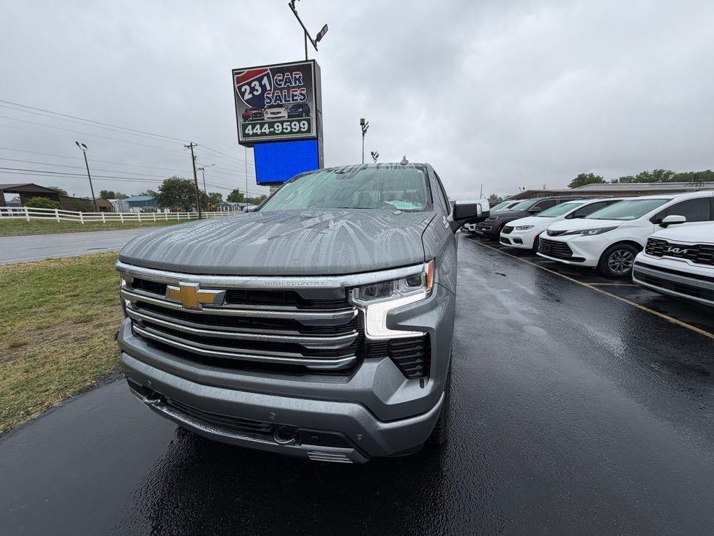 Chevrolet Silverado 1500 High Country Crew Cab 4WD 2026