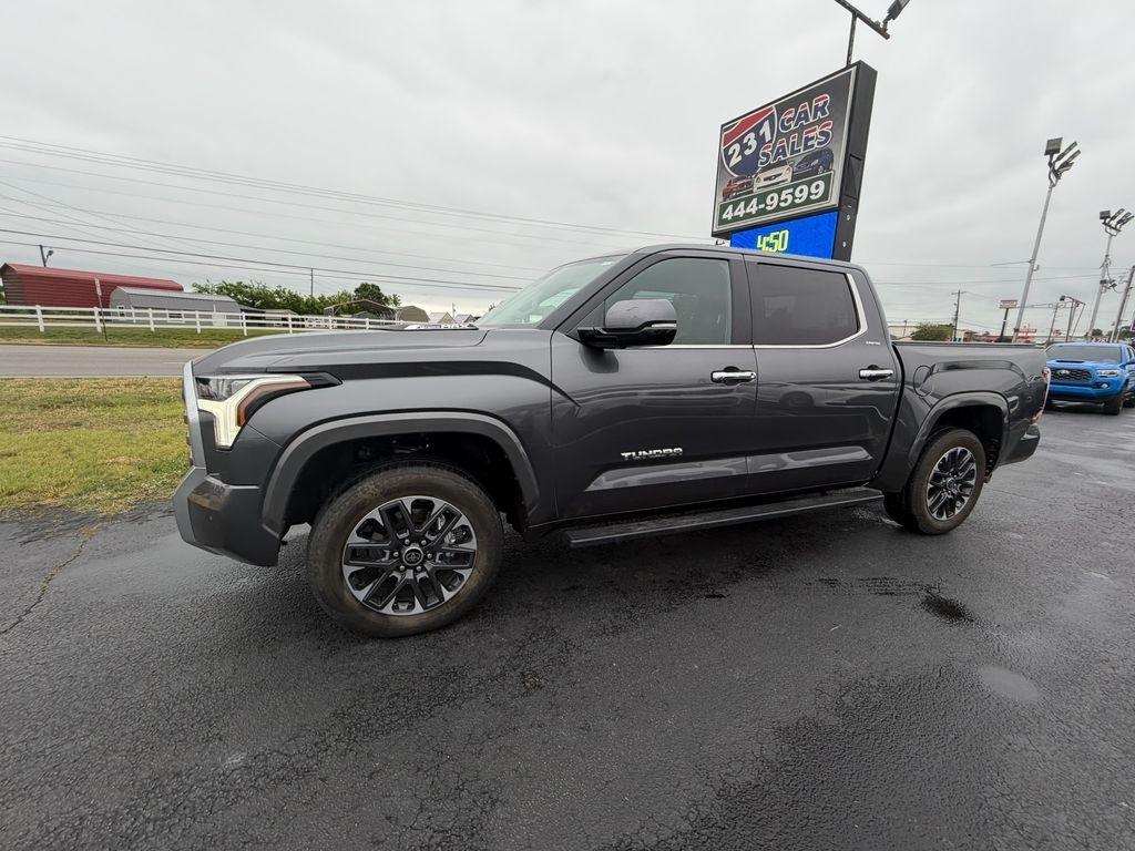 Toyota Tundra Limited CrewMax 4WD Hybrid 2024