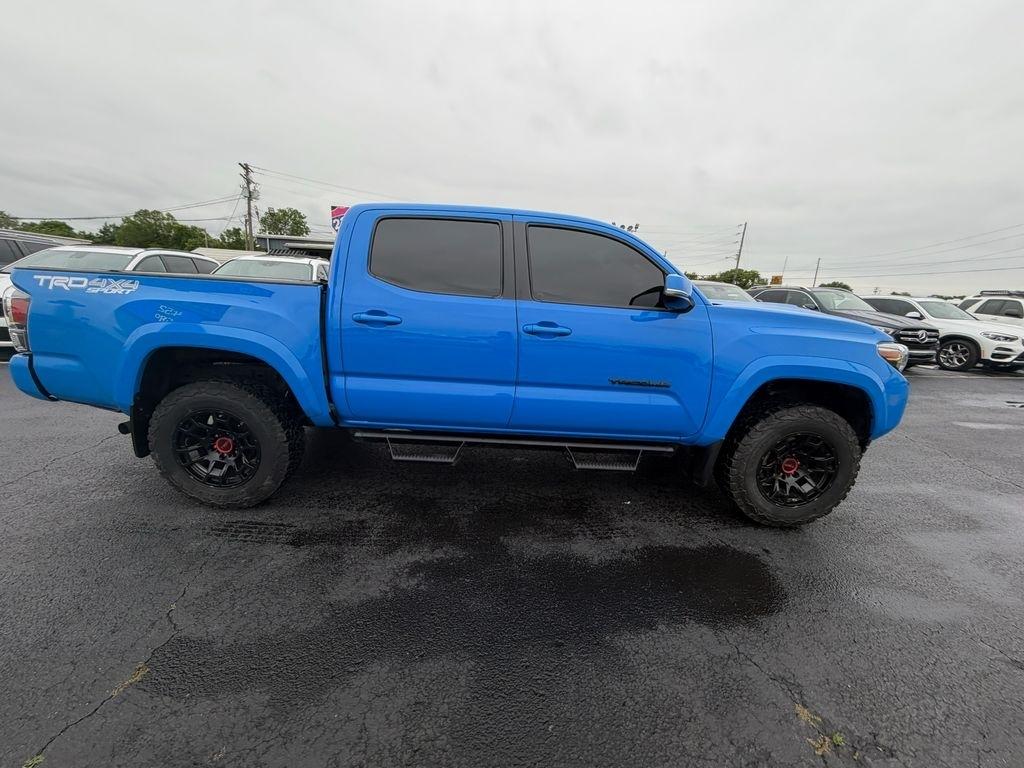 Toyota Tacoma  2021