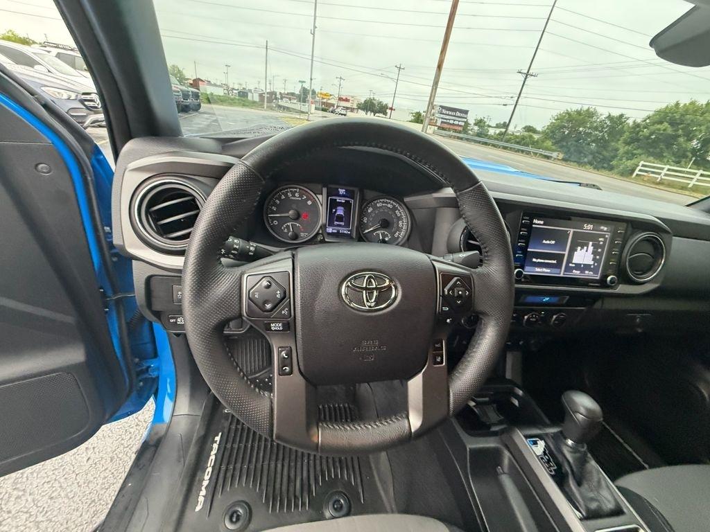 Toyota Tacoma  2021