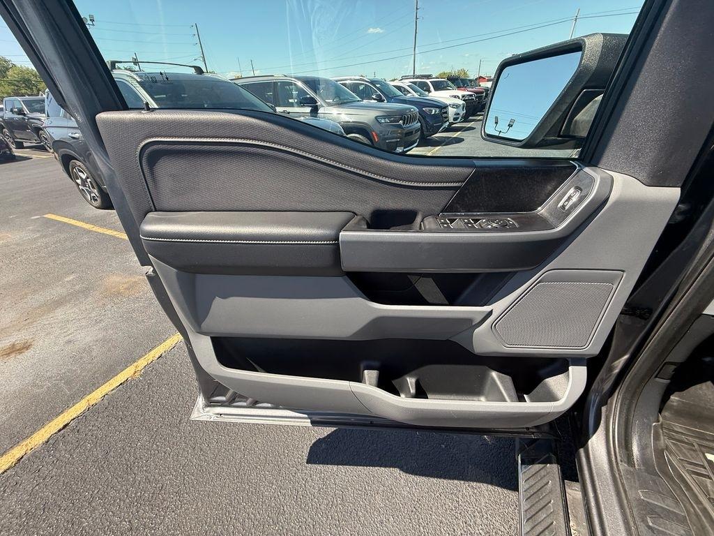 Ford F-150 XLT SuperCrew 4WD 2021