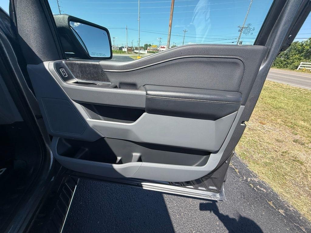 Ford F-150 XLT SuperCrew 4WD 2021